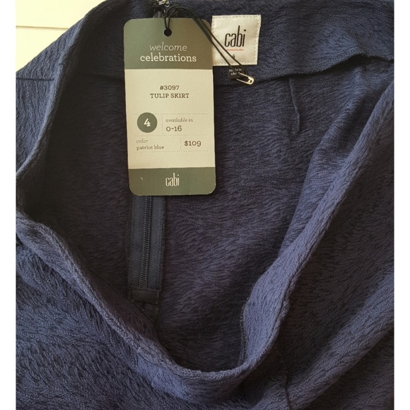 Cabi Tulip Skirt - Picture 5 of 7